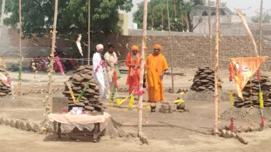 21 दिवसीय पंच धूणी तपस्या का विधिवत समापन, हवन एवं भंडारे में उमड़े श्रद्धालु 8 WhatsApp Image 2026 05 21 at 3.38.11 PM