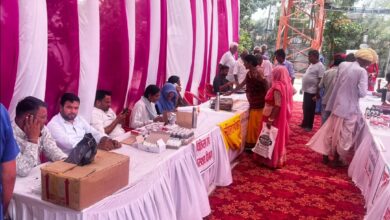 40 साल का इंतजार खत्म: ग्रामीण सेवा शिविर में मिला मकान का पट्टा, परिवार को मिली नई उम्मीद 17 IMG 20260626 WA0064