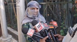 कानपुर- राय पुरवा थाना क्षेत्र देवनगर में रहने वाली नाबालिक बच्ची की मां ने रायपुरवा पुलिस पर लगाए गम्भीर आरोप 3 IMG 20260626 115638