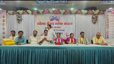 भौला भैरू भक्ति मंडल का शिक्षा सेवा महाअभियान: 7000 विद्यार्थियों को वितरित की 42 हजार जंबो नोटबुक 11 भौला भैरू