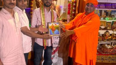 स्वामी समाज के गौरव बने आदित्य स्वामी, अध्यापक ग्रेड-II (अंग्रेजी) में चयन पर भारतमाता आश्रम में हुआ भव्य सम्मान 11 WhatsApp Image 2026 06 16 at 1.33.01 PM