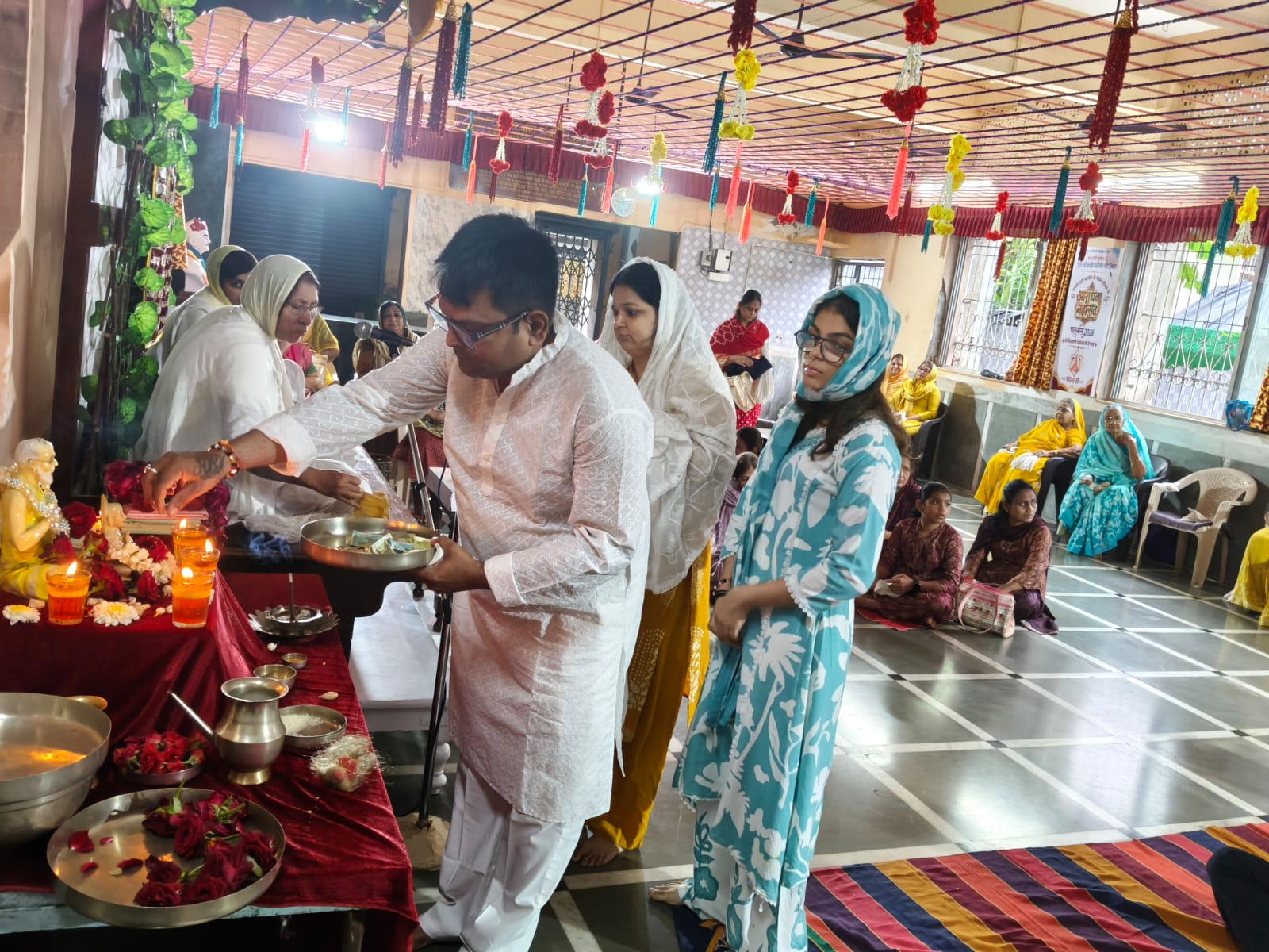 चातुर्मास वर्षावास के ग्रन्थ वोहराने का कार्यक्रम संपन्न, 2 अगस्त को मां तू ही मां पर जाहिर प्रवचन 1 WhatsApp Image 2026 08 01 at 12.13.54 PM