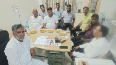 पुलिस मित्र संगठन की जिला स्तरीय बैठक सम्पन्न — पुलिस एवं आमजन के बीच बेहतर समन्वय पर जोर 11 WhatsApp Image 2026 08 25 at 8.37.46 AM