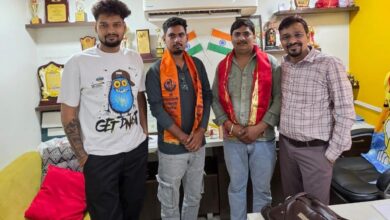 सेवा के जज्बे को अहमदाबाद में मिला सम्मान, नानूराम तेली व यशराज शर्मा का भव्य अभिनंदन 10 WhatsApp Image 2026 09 02 at 6.55.01 PM