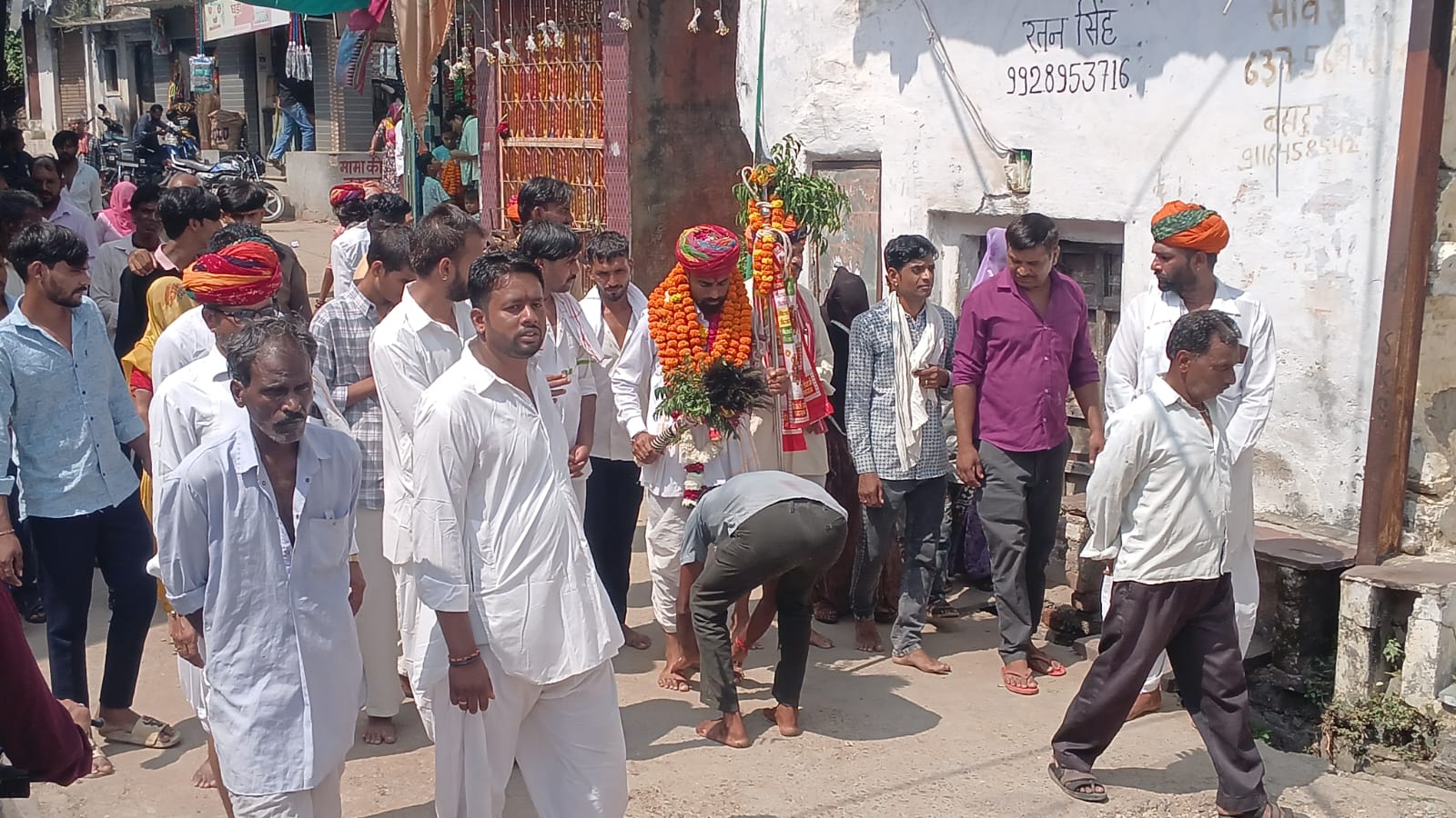 गुरला में तेजाजी महाराज की भव्य शोभायात्रा निकाली गई 1 WhatsApp Image 2026 09 21 at 4.34.31 PM