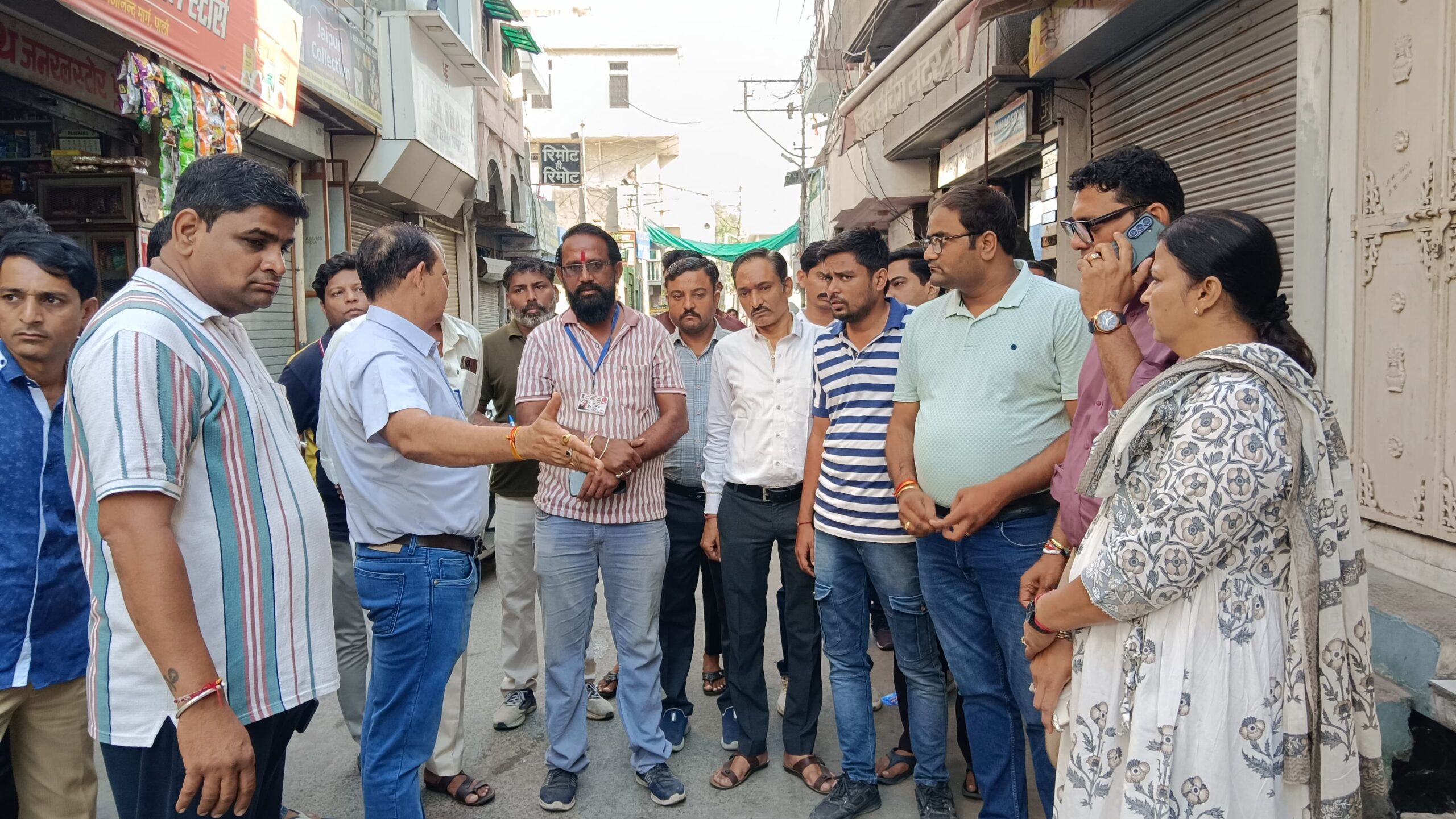 महापौर बुबकियां ने वार्ड 33 में किया स्वच्छता व्यवस्था का निरीक्षण अधिकारियों को दिए आवश्यक दिशा-निर्देश 1 IMG 20261007 WA0025 scaled
